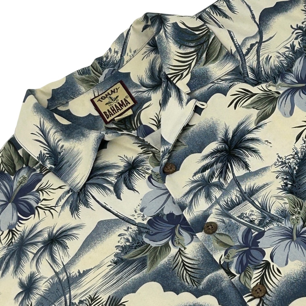 Tommy Bahama Shirt Mens Large Cream Tropical Palm Tree Silk Camp Loop Collar